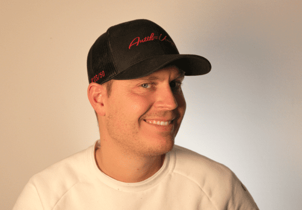 Baseball Cap Antik-Unique schwarz/rot - Limited Edition - Image 3