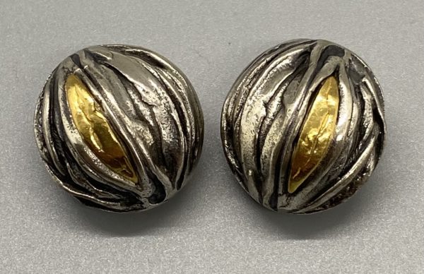 Ohrenclips aus Silber mit Feingoldeinlage