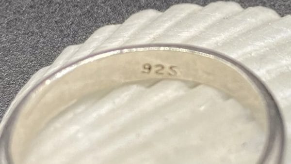 Fingerring aus Sterling Silber (925er) mit einem Stein verziert - Image 3