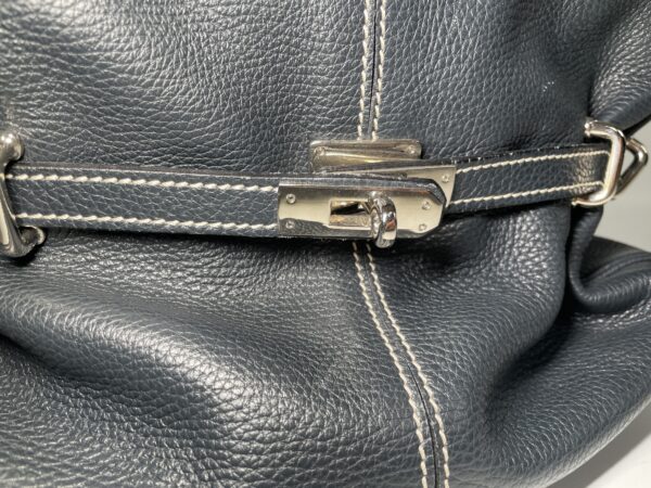 Buti Ledertasche in dunkelblau - Image 4