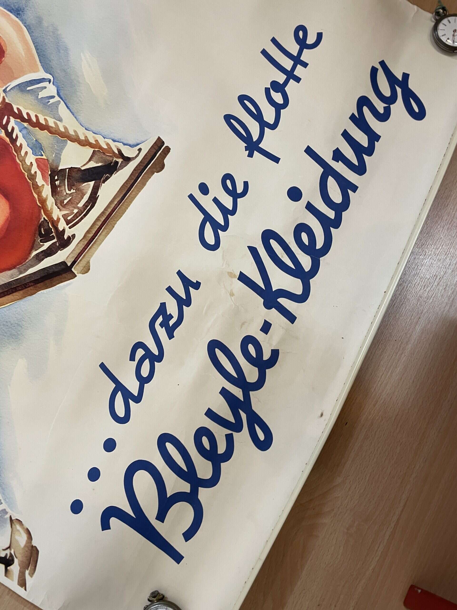 Bleyele Werbeplakat für Kleidung – Bild 2