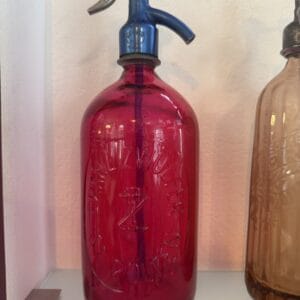 Sodaflasche Antik in Pink Wien 1954