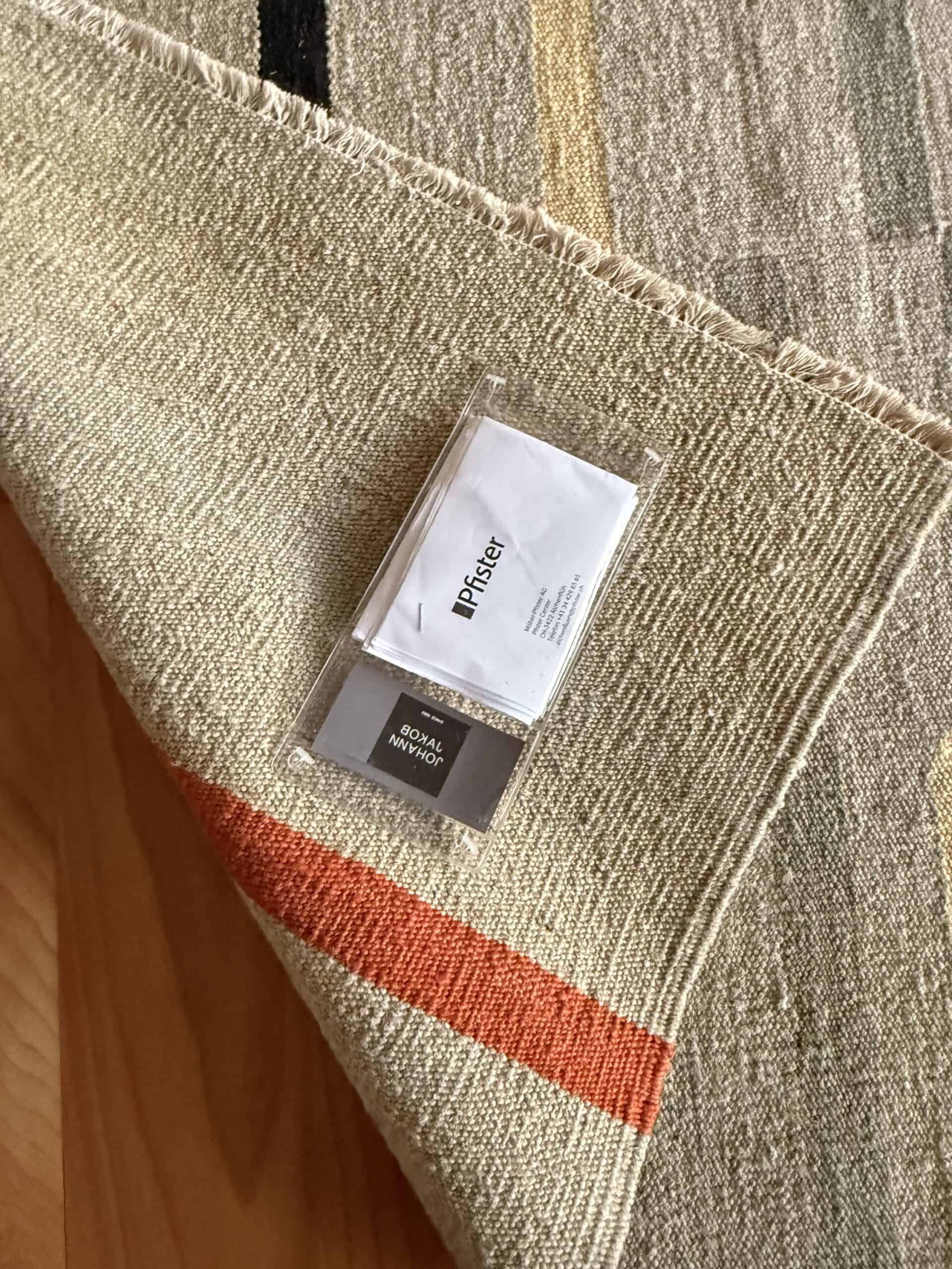 Handgeknüpfter Designerteppich neuwertig 170x240cm – Bild 2